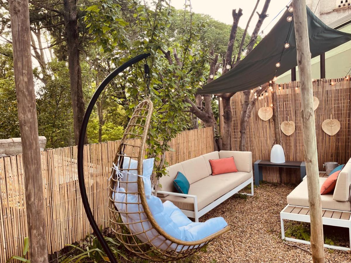 Maison Dans Les Arbres, Spa, Tennis, Parking * Nimes